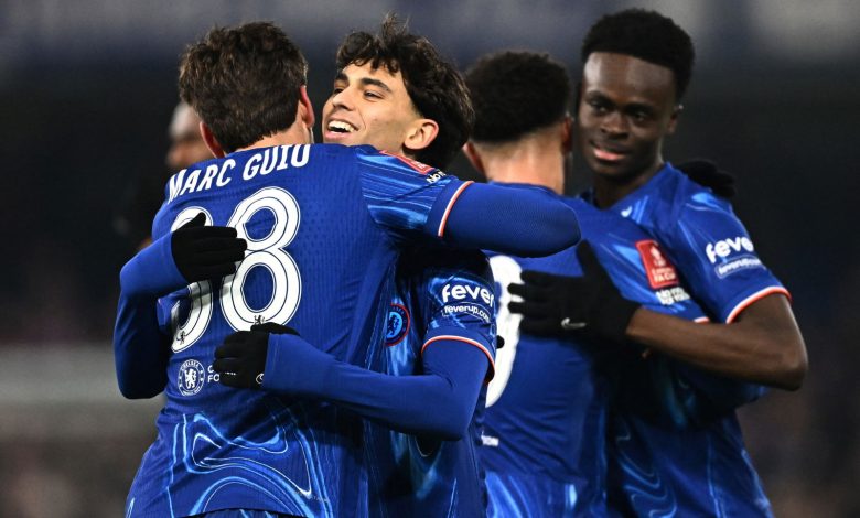 Chelsea Star: Shock Turkey Transfer Twist